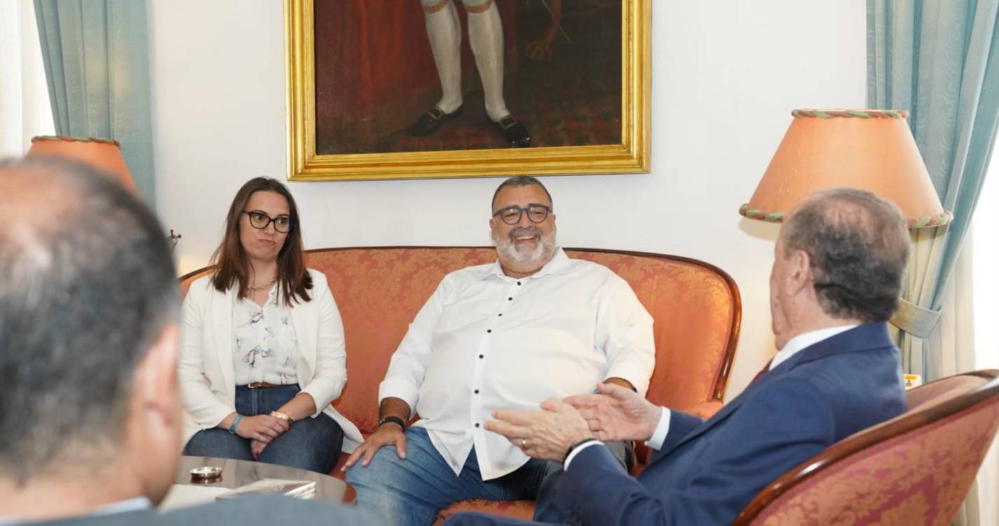 Iniciativa Liberal mostra abertura para viabilizar as duas soluções de governo, mas sem “acordos pré-definidos”