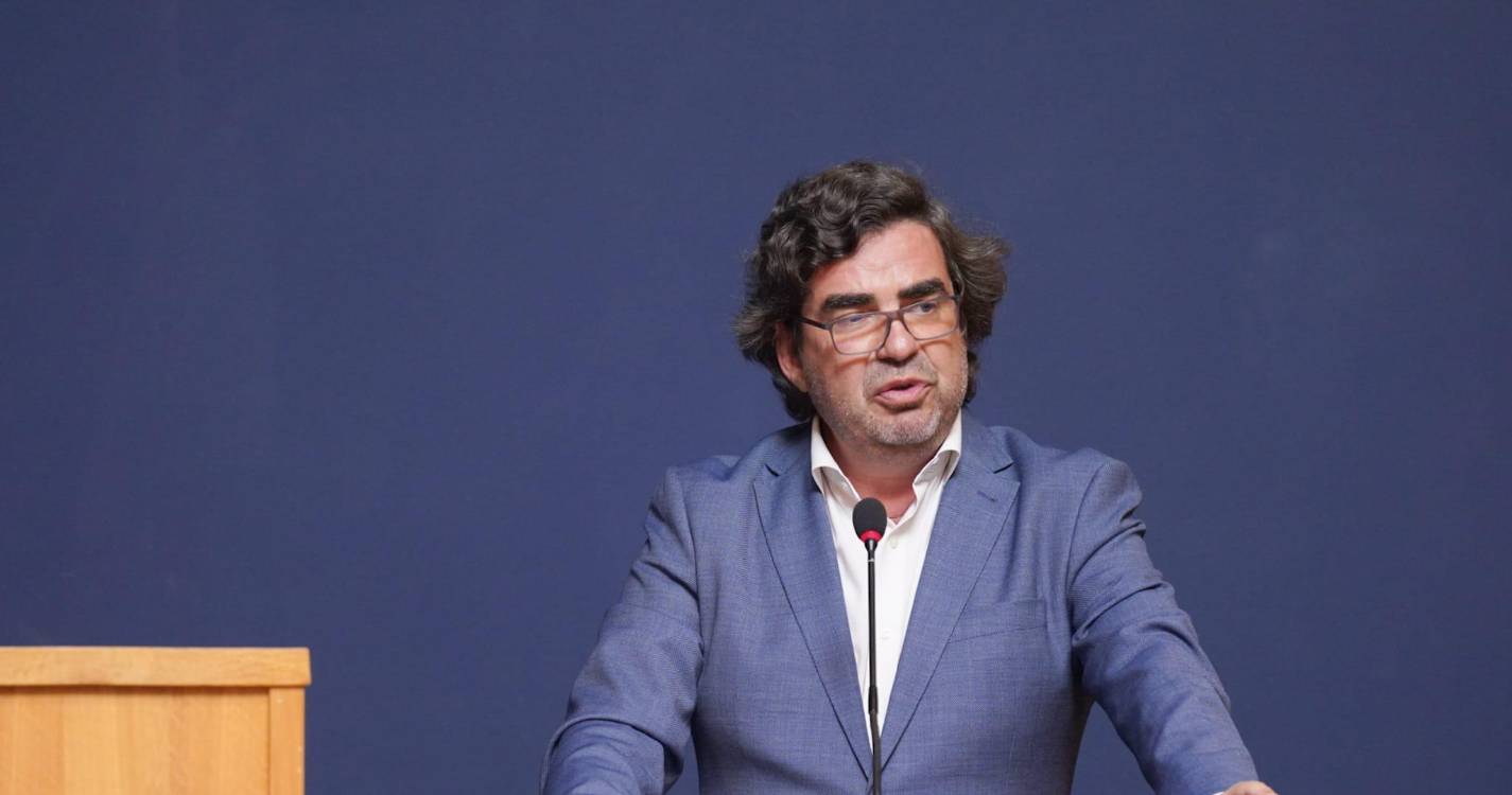 IL vai abster-se na votação