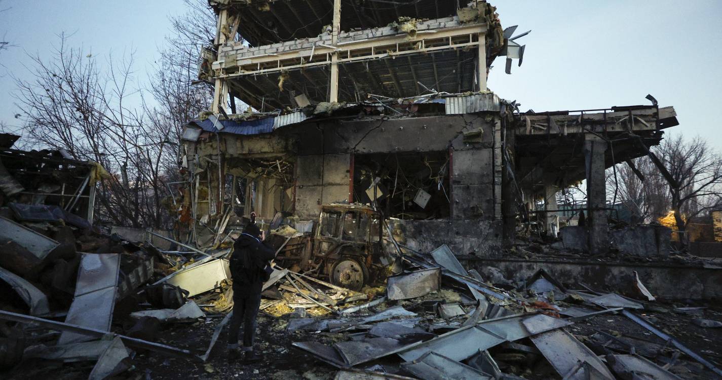 Ucrânia: Organização contra armas químicas encontra agente proibido em amostras fornecidas por Kiev