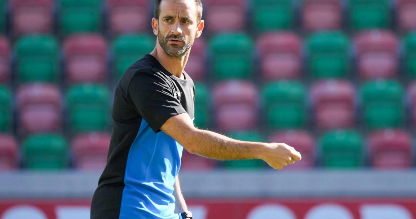 Imagens do primeiro treino de Miguel Moita no Marítimo