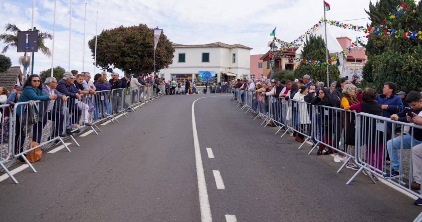 Veja como está o ambiente de festa em Santana (com fotos)
