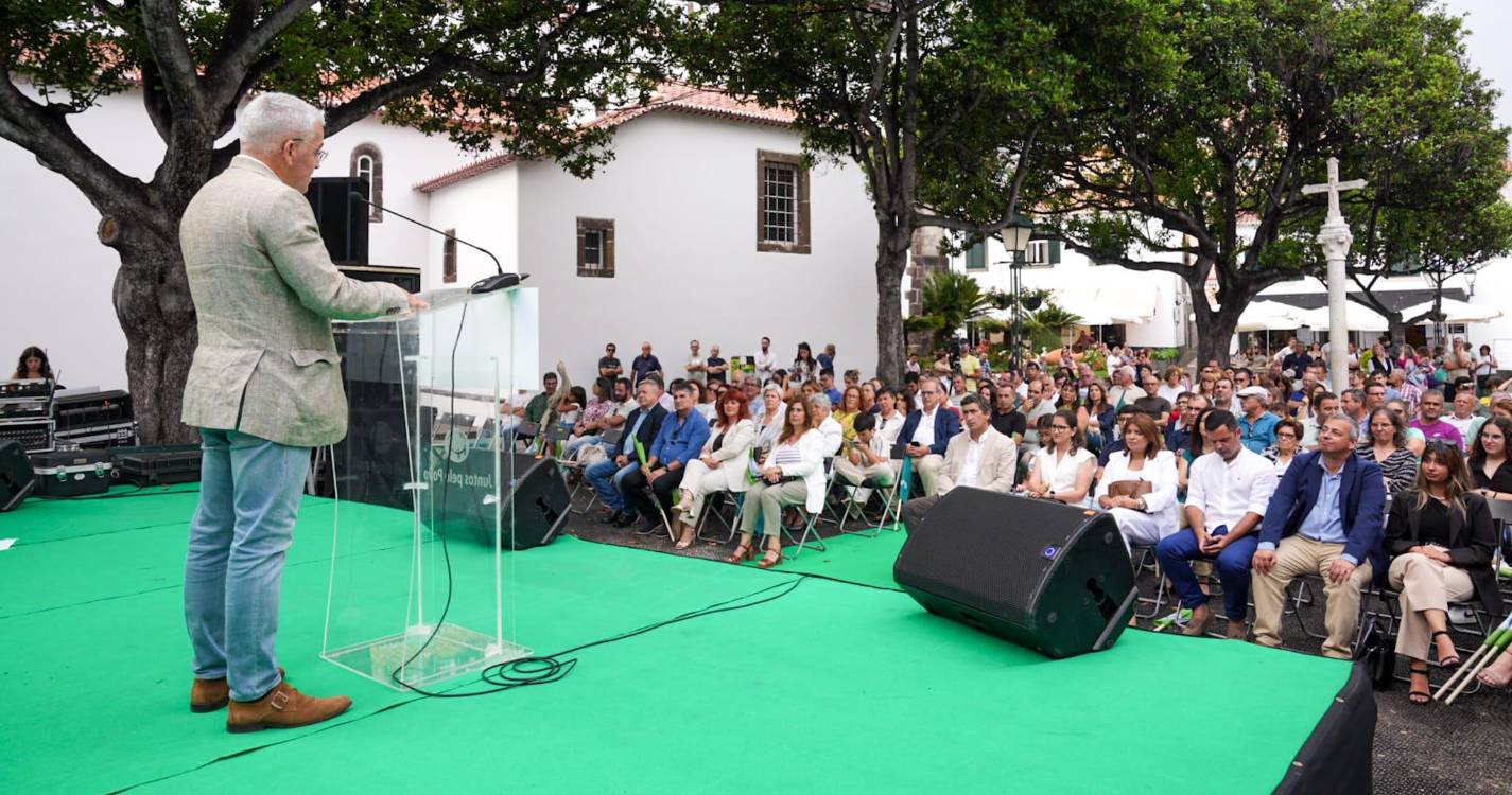 “Provas dadas na política e na vida quotidiana”, diz Filipe Sousa na apresentação da equipa de Élia Ascensão