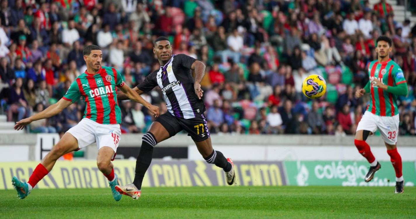 II Liga: Está aberto o marcador no dérbi da Madeira!