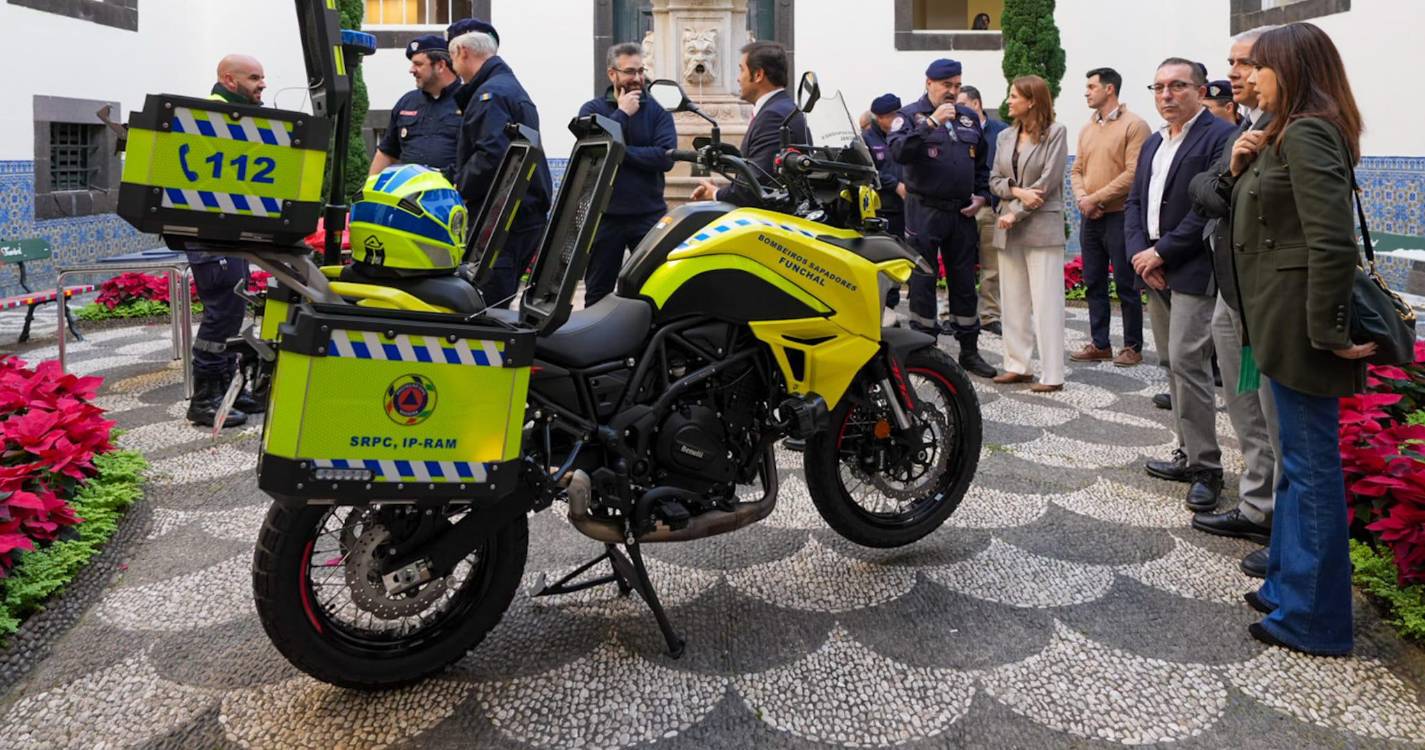 Primeiro Motociclo de Emergência Médica entregue aos Sapadores do Funchal