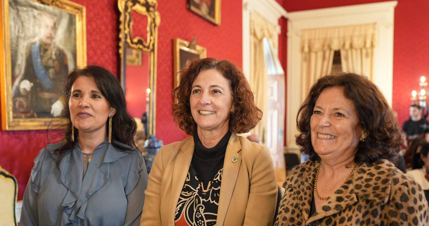 Quatro dos cinco projetos assinados entre CMF e IHRU em protocolo em 2020 ficam fora do PRR