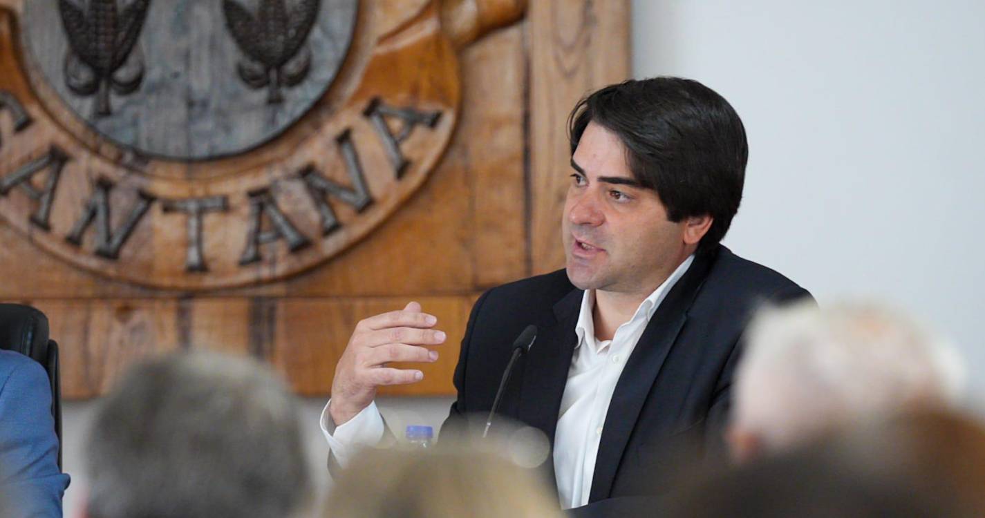 Jornadas 2025: Dinarte pede à Sociedade de Desenvolvimento para que faça ou deixe a Câmara fazer alguma coisa na foz do Faial