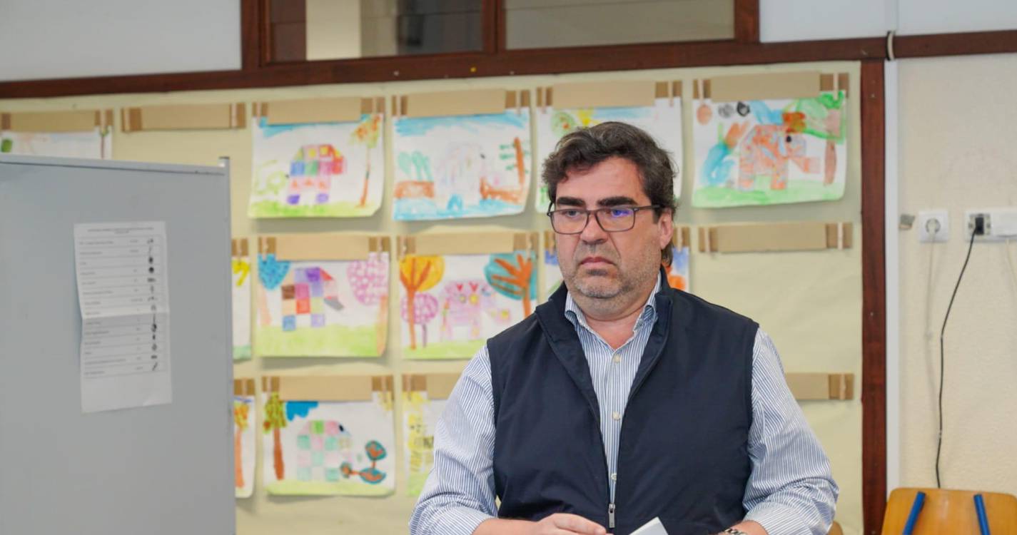 Camelo espera descida da abstenção e pede aos eleitores que “assumam a condução dos seus destinos”