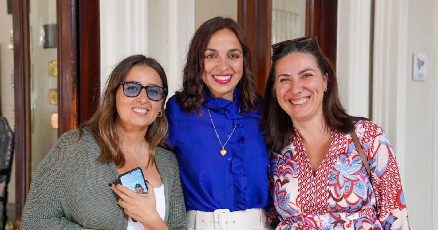 Veja imagens do lançamento do livro ‘Contos Insularados’