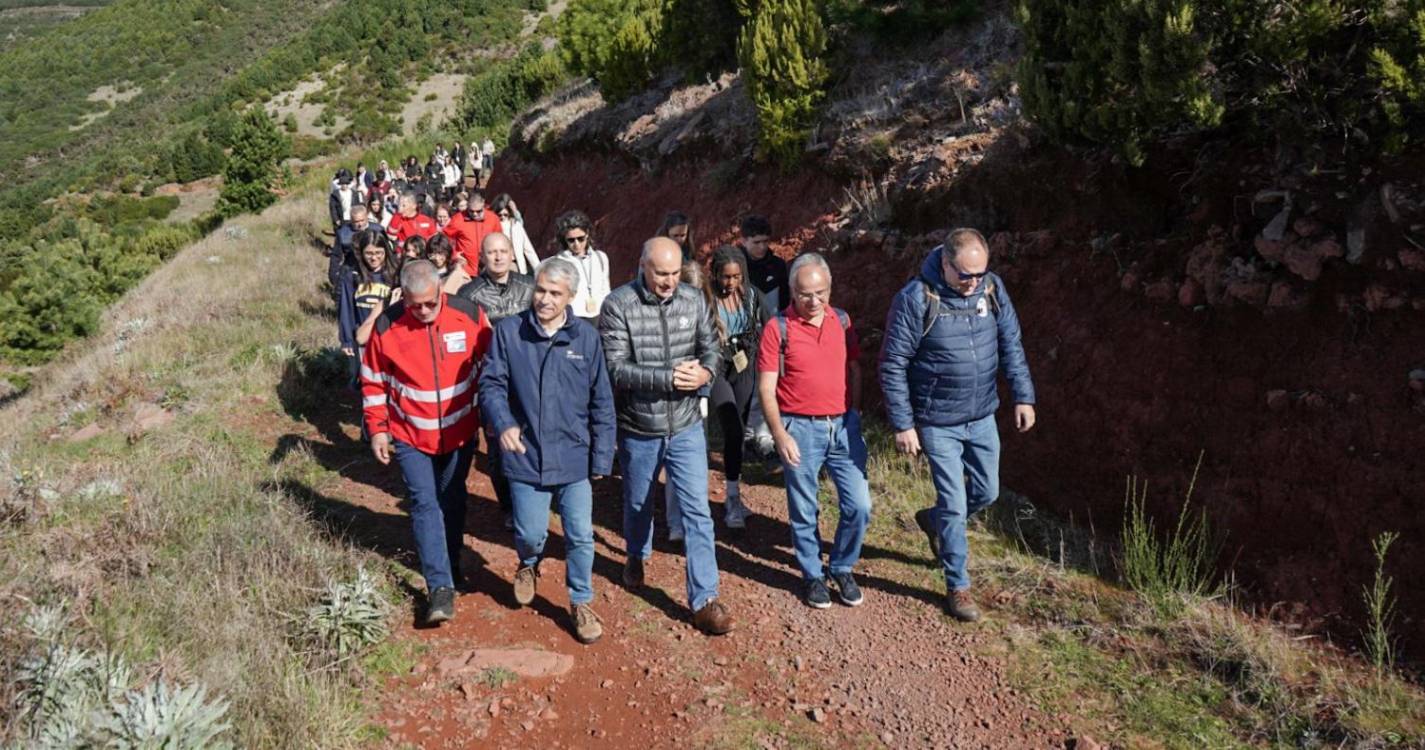 Seis dezenas de alunos estão a ‘Plantar o Futuro’