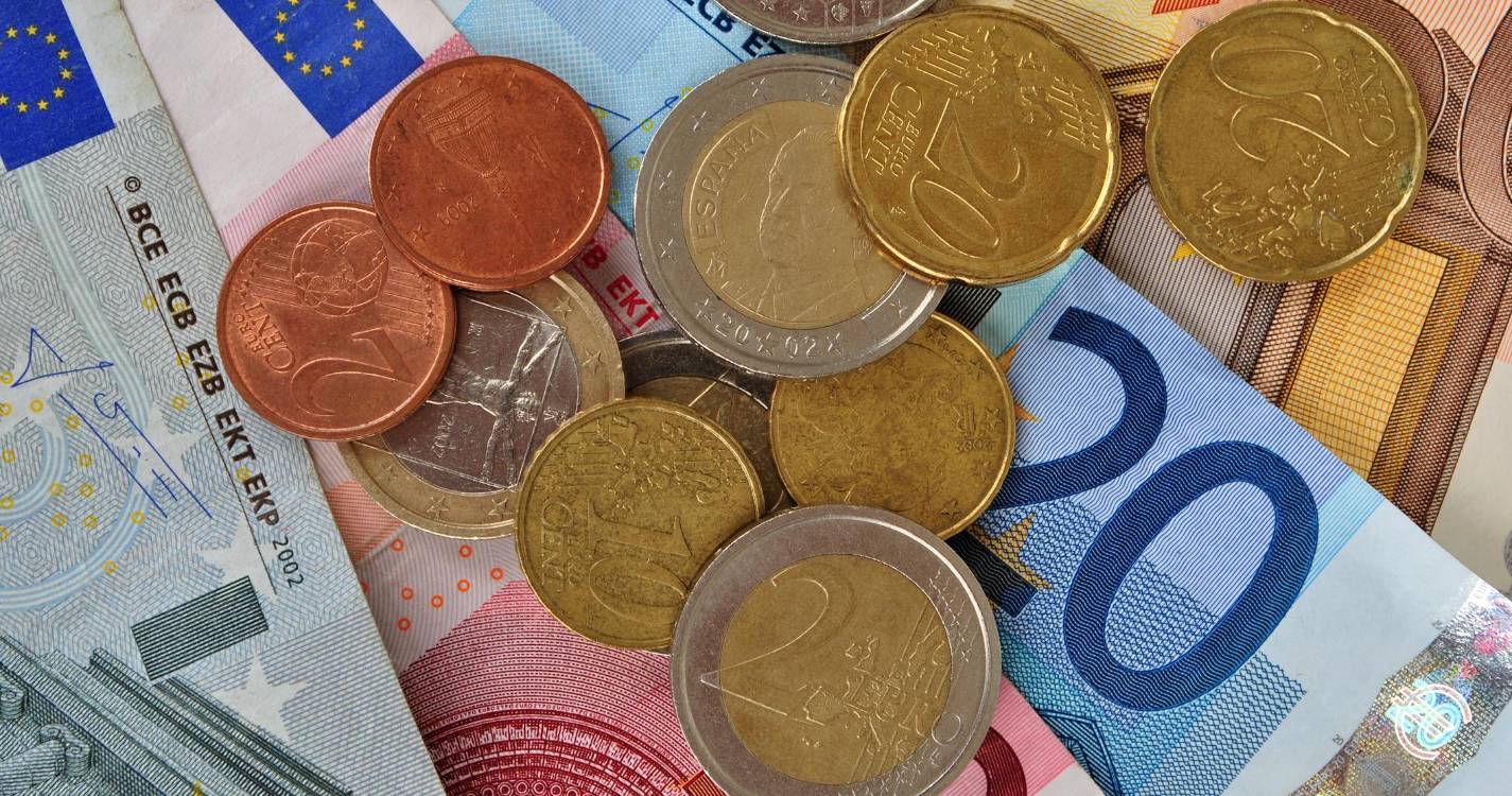 PJ com o apoio da Europol impede circulação de moeda falsa