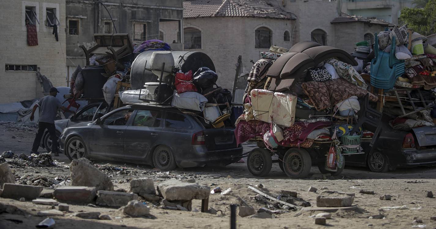 Trump: Israel deve interromper “imediatamente” ataques a Gaza