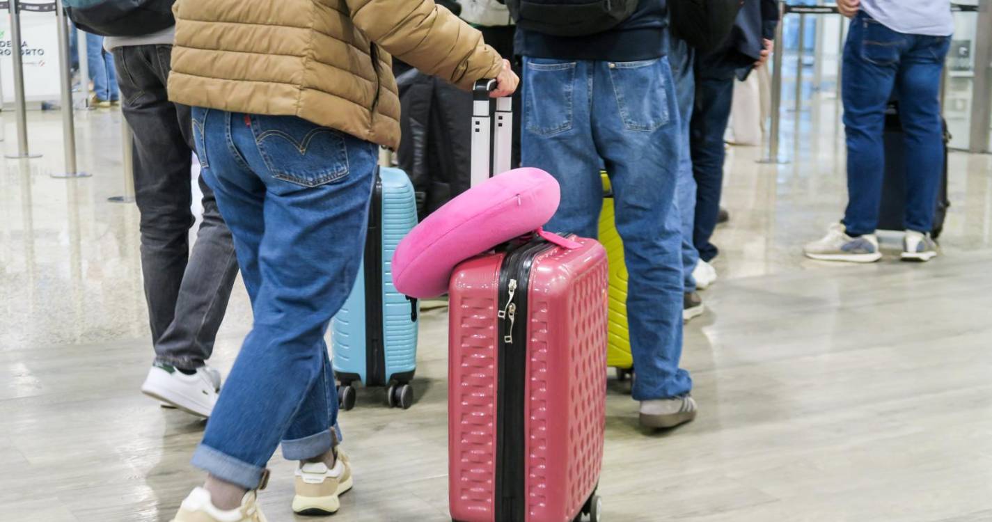 Ventos fortes obrigam cinco voos a divergir do Aeroporto da Madeira