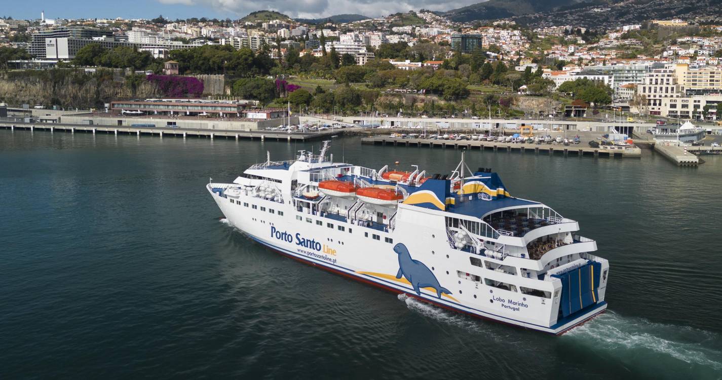 Porto Santo Line antecipa viagem de amanhã devido ao mau tempo