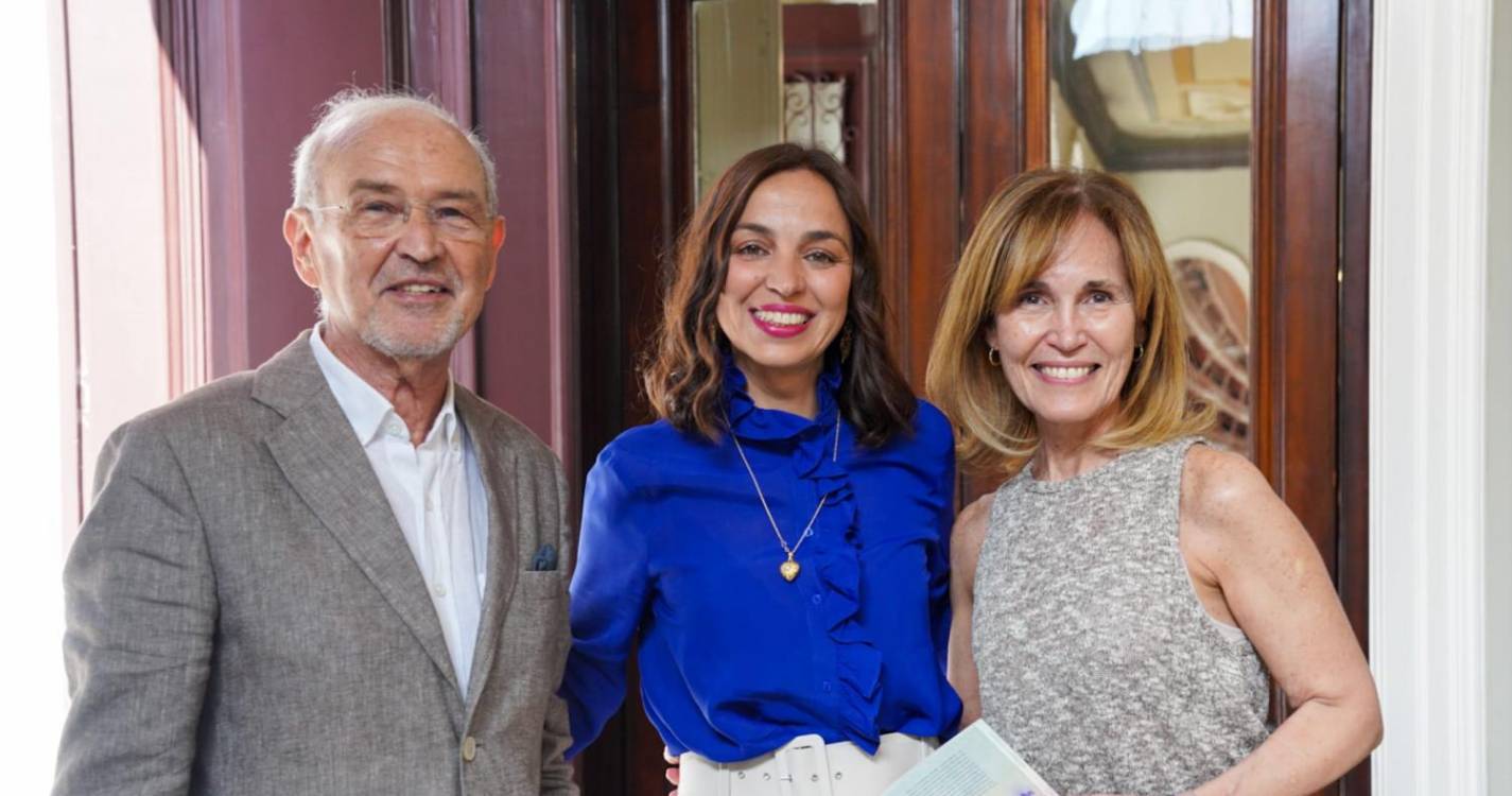 Veja imagens do lançamento do livro ‘Contos Insularados’