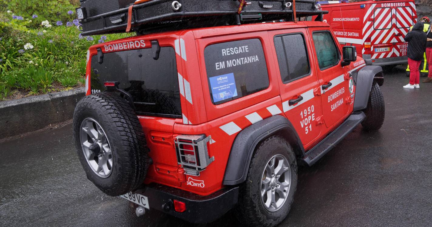 Turistas resgatados após cansaço em trilhos de Santana