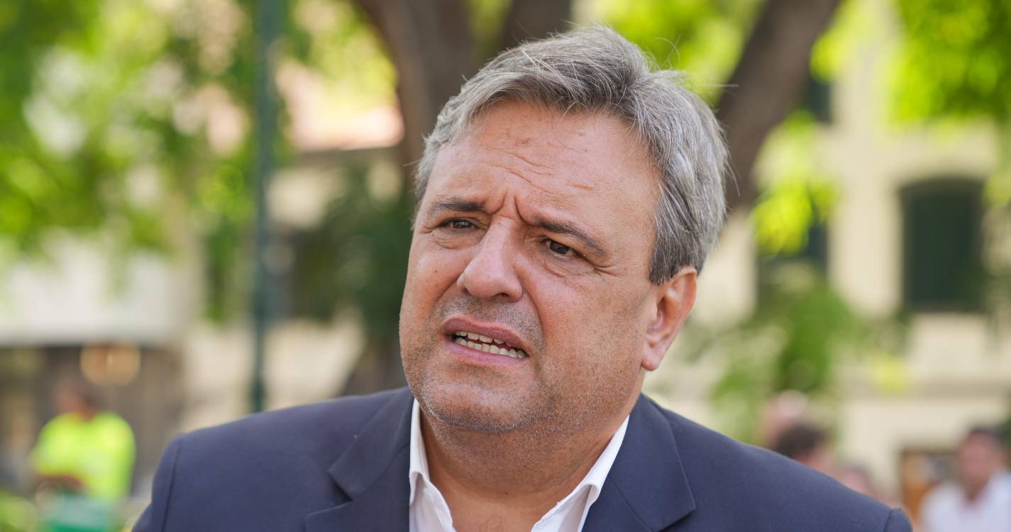 Bruno Pereira garante que licenças de AL atribuídas foram requeridas antes da suspensão