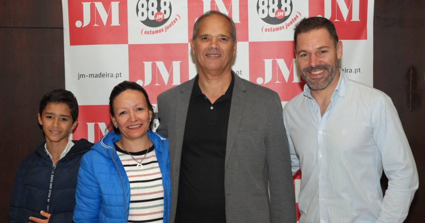 Sorrisos preparados para uma noite em grande com muita comédia (com fotos)