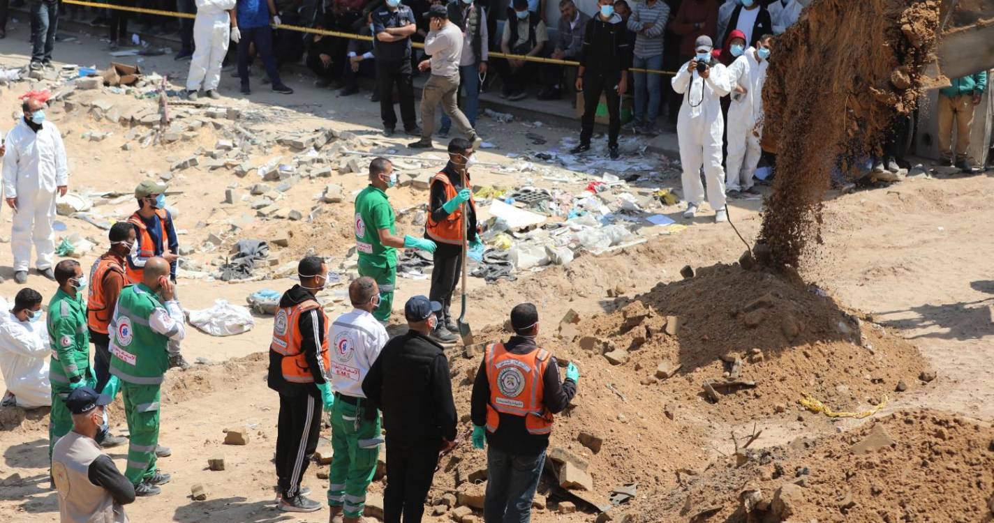 Maior hospital de Gaza é agora um cemitério revela a OMS
