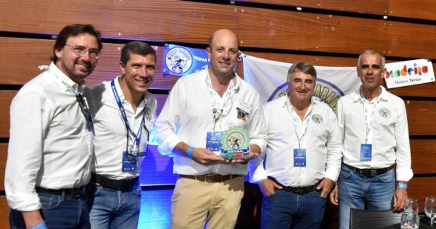 Associação Vespas Maradas esteve em concentração em Guimarães [com fotos]