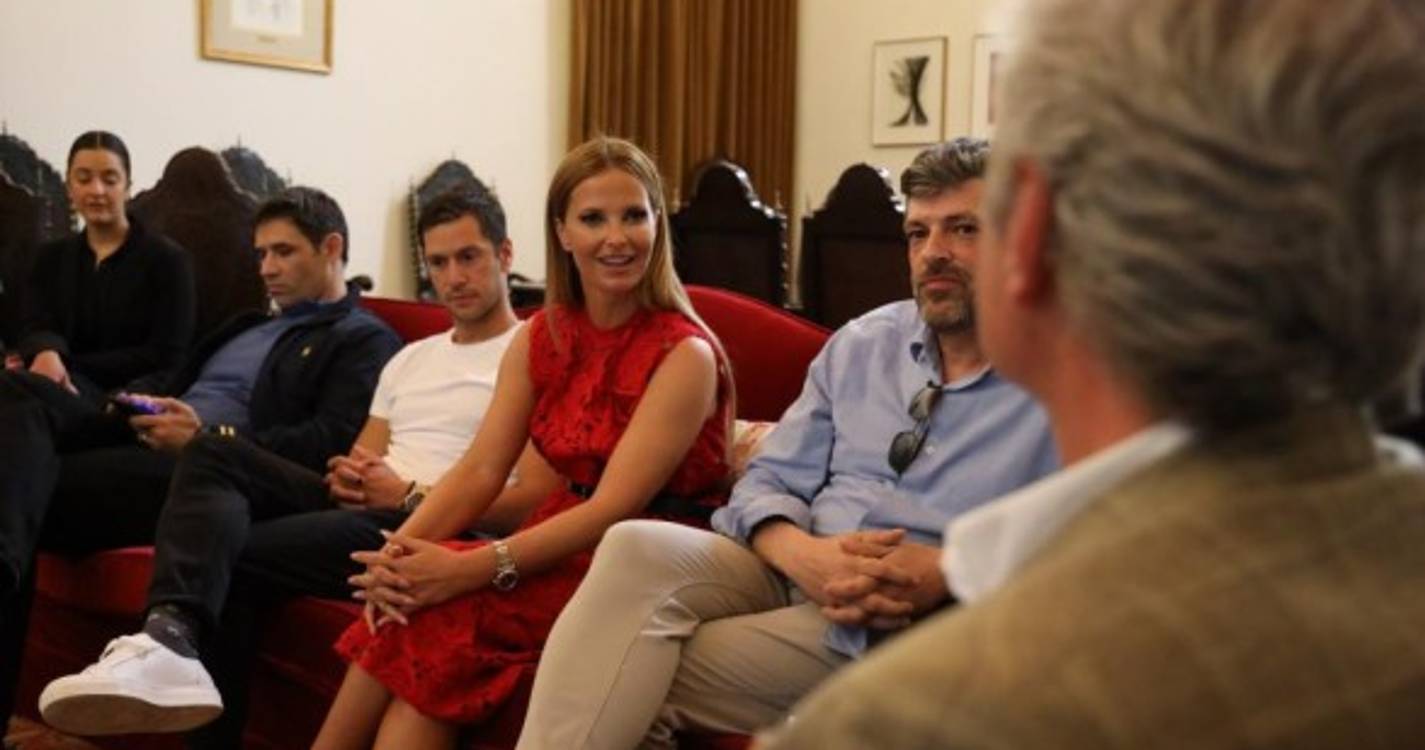 José Manuel Rodrigues recebeu Cristina Ferreira e equipa do 'Somos Portugal' na Assembleia (com fotos)