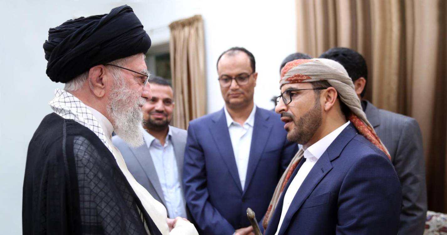 Israel: Líder supremo do Irão ameaça castigar Israel pela morte de Haniyeh