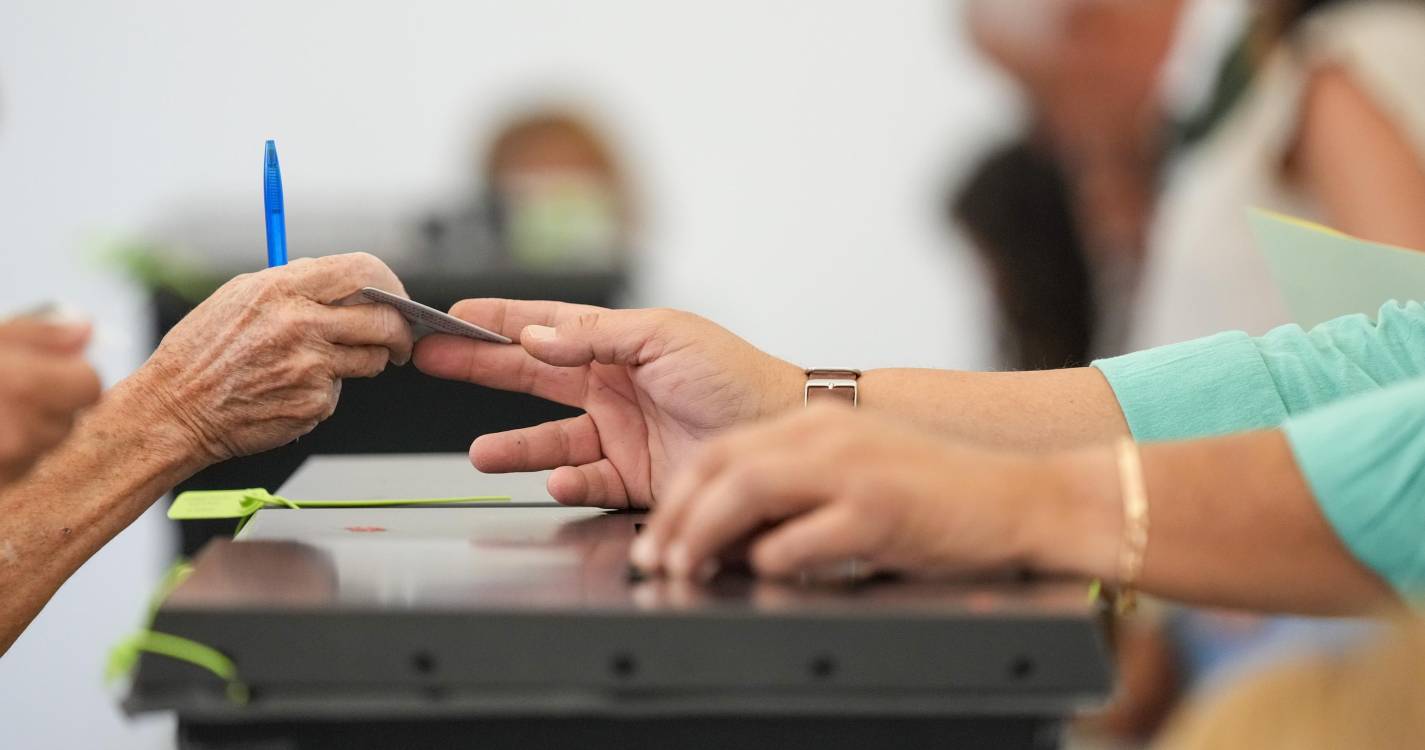 Maior afluência desde 2006: 21,18% de votantes até às 12h00