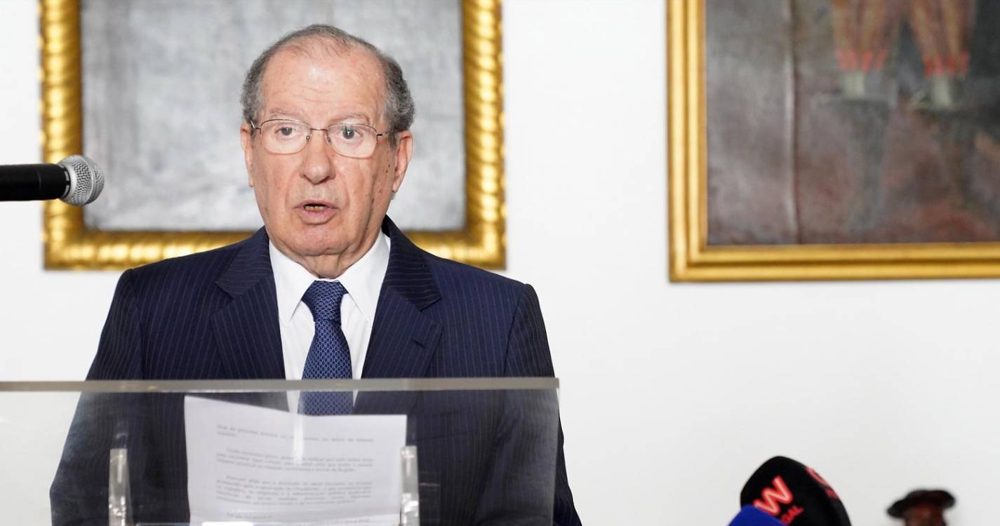 Tome nota da agenda que marca este dia