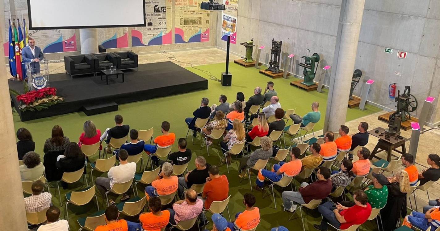 117 funcionários da Autarquia de Câmara de Lobos recebem certificados de formação