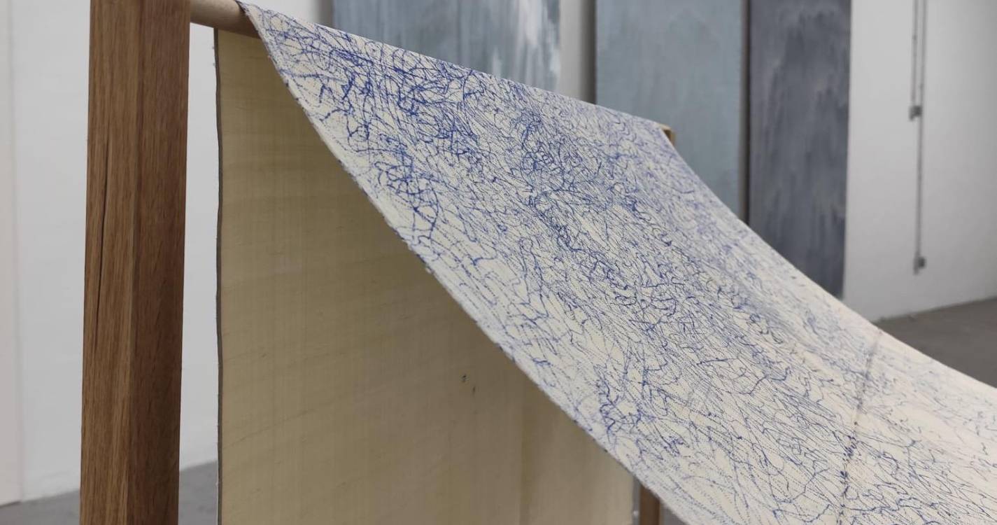 Sassetti e Bordal apresentam exposição ‘Furo, Fio, Traço’ na Galeria Lourdes