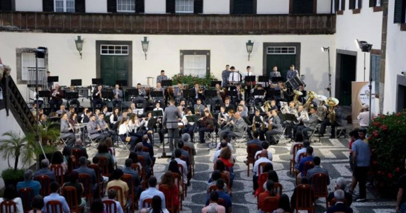 Homenagem a José Manuel Teixeira no Palácio de São Lourenço