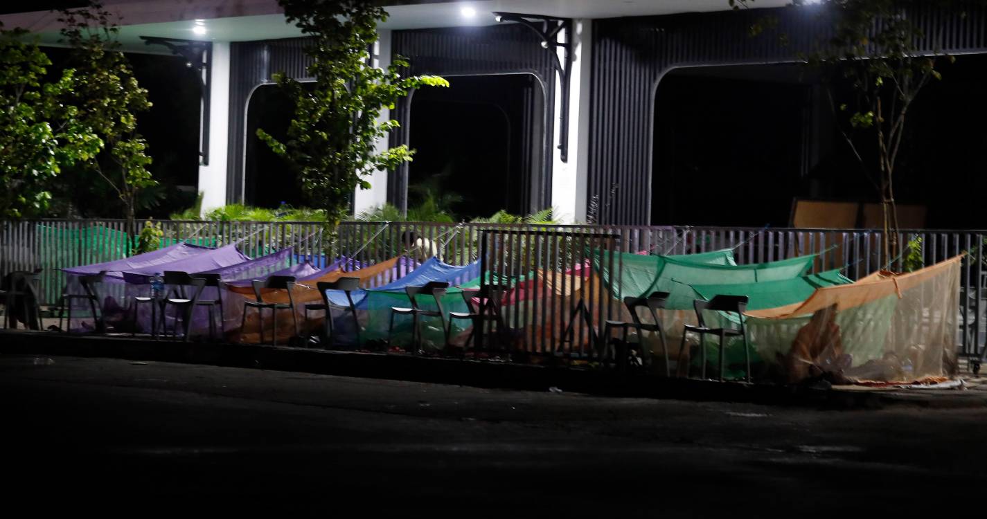 Sismo: Forças pró-democracia anunciam trégua em Myanmar