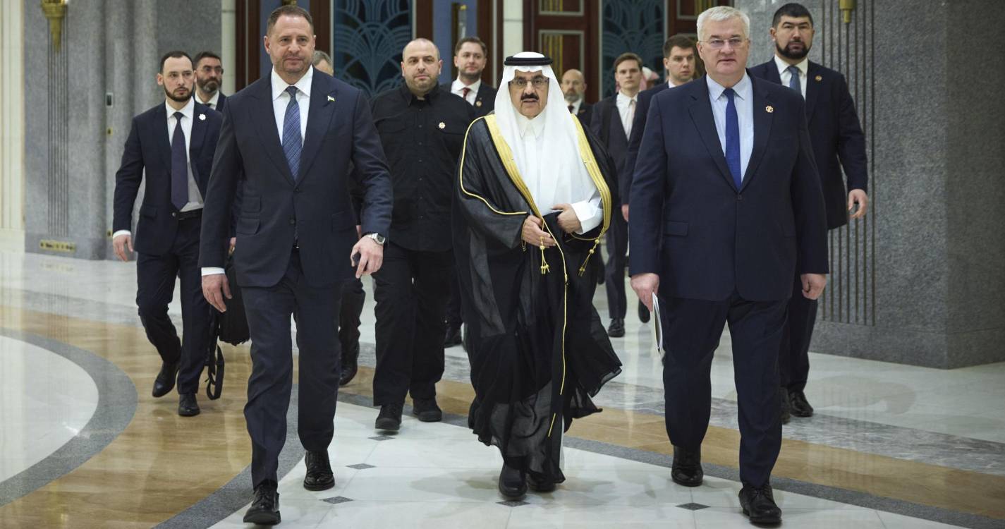 Ucrânia: Kiev saúda o “ambiente construtivo” de conversações com EUA