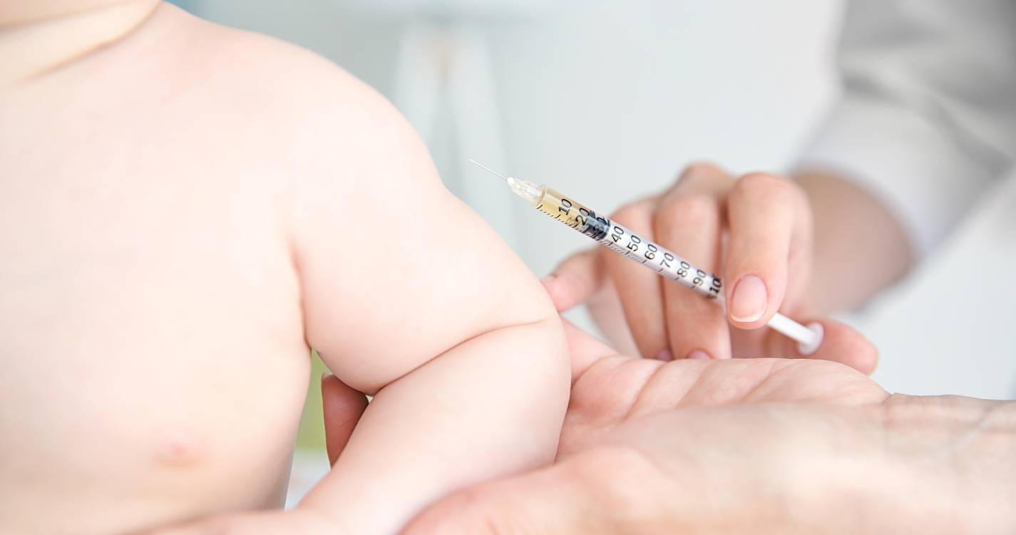 Crianças da Região com cobertura vacinal entre os 94,2% e 99,0%