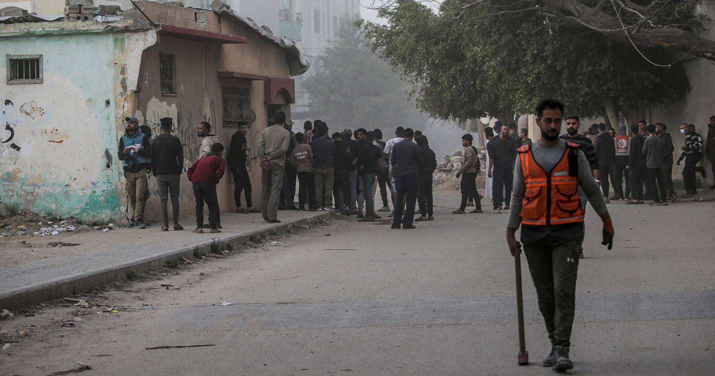 Pelo menos 60 mortos em ataques israelitas contra Gaza nas últimas 24 horas