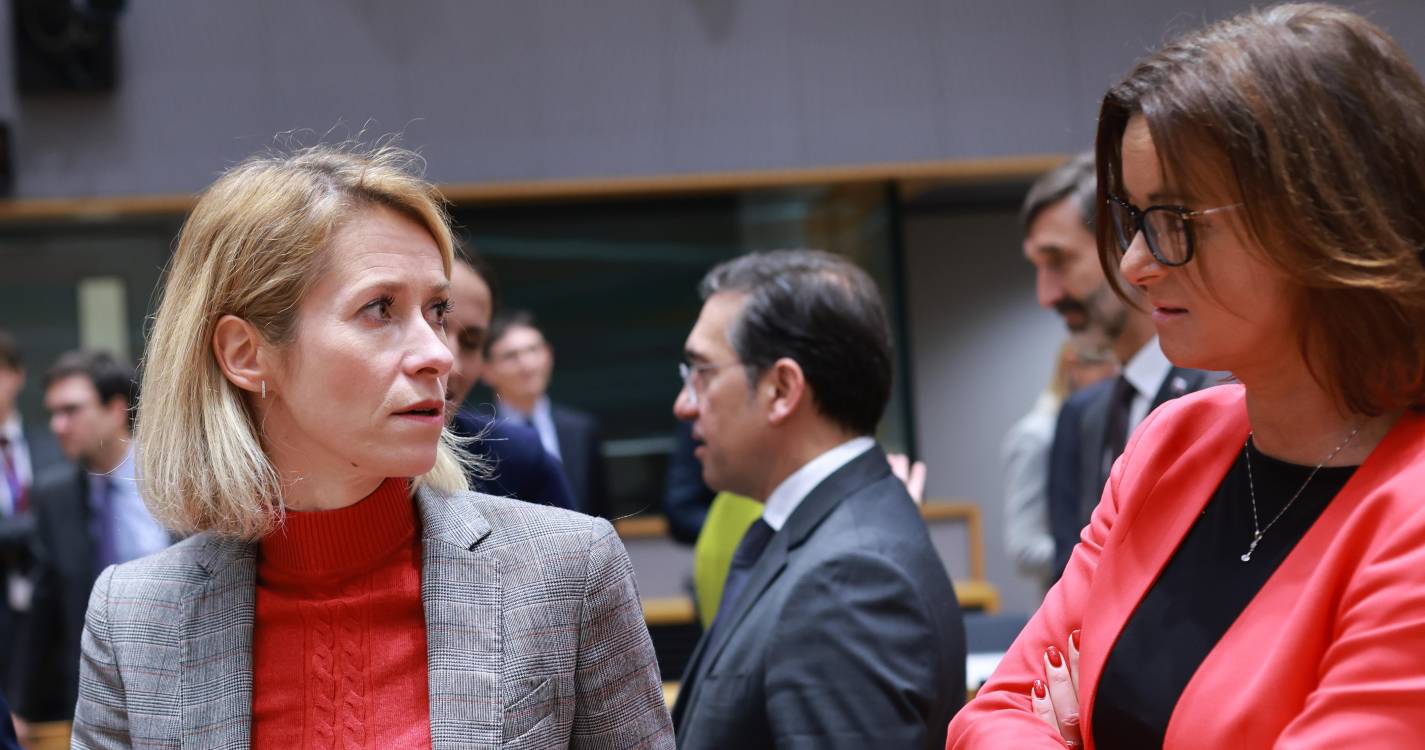 Irão: UE designa Guarda Revolucionária como organização terrorista