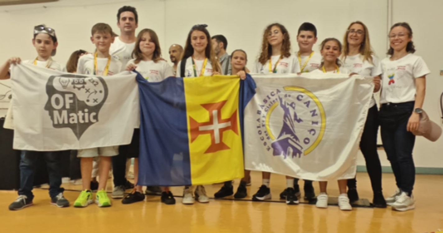 Alunos da EB2/3 do Caniço dominam Campeonato Nacional Multipli e conquistam os lugares cimeiros do pódio