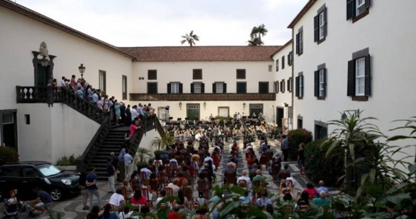 Homenagem a José Manuel Teixeira no Palácio de São Lourenço