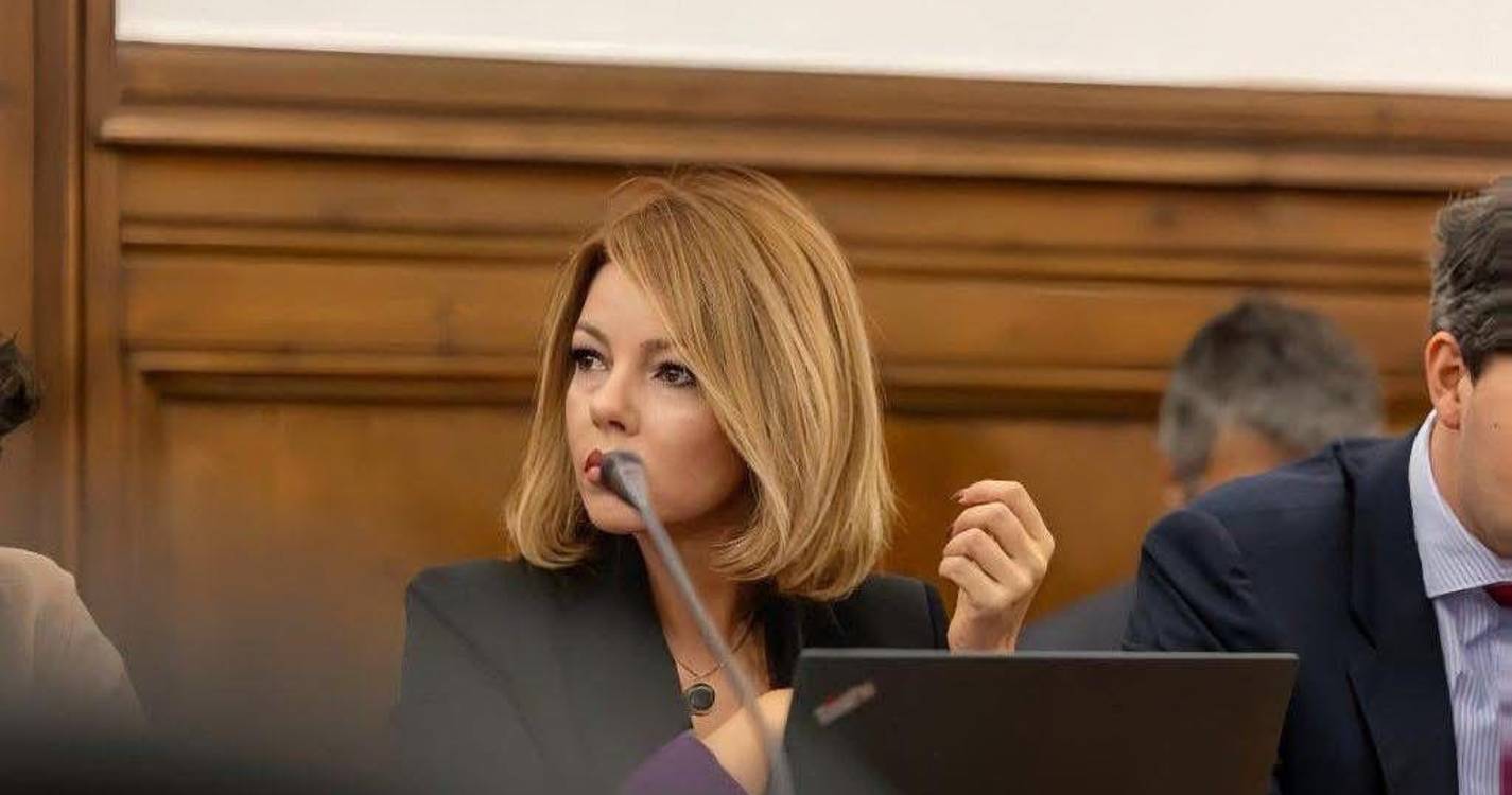Mobilidade: Vânia Jesus vota desalinhada do PSD para “corrigir injustiças”