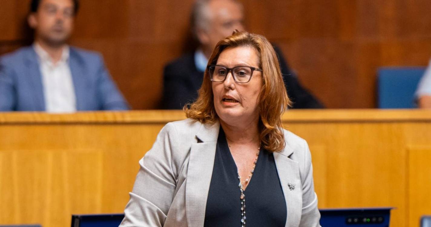 PS quer explicações do Governo e solução para desalojados do incêndio na rua das Mercês