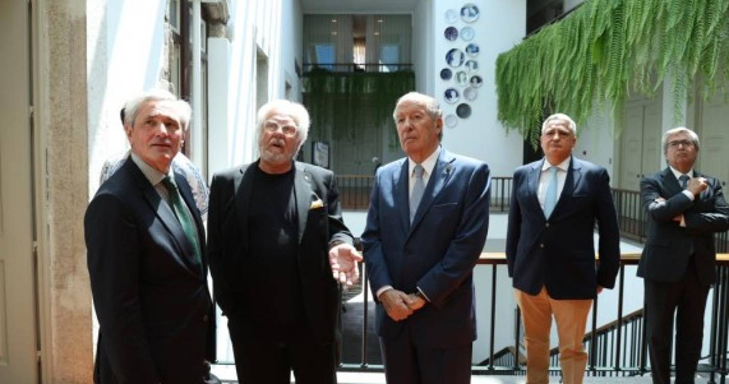 Veja como foi a homenagem ao escultor Francisco Simões