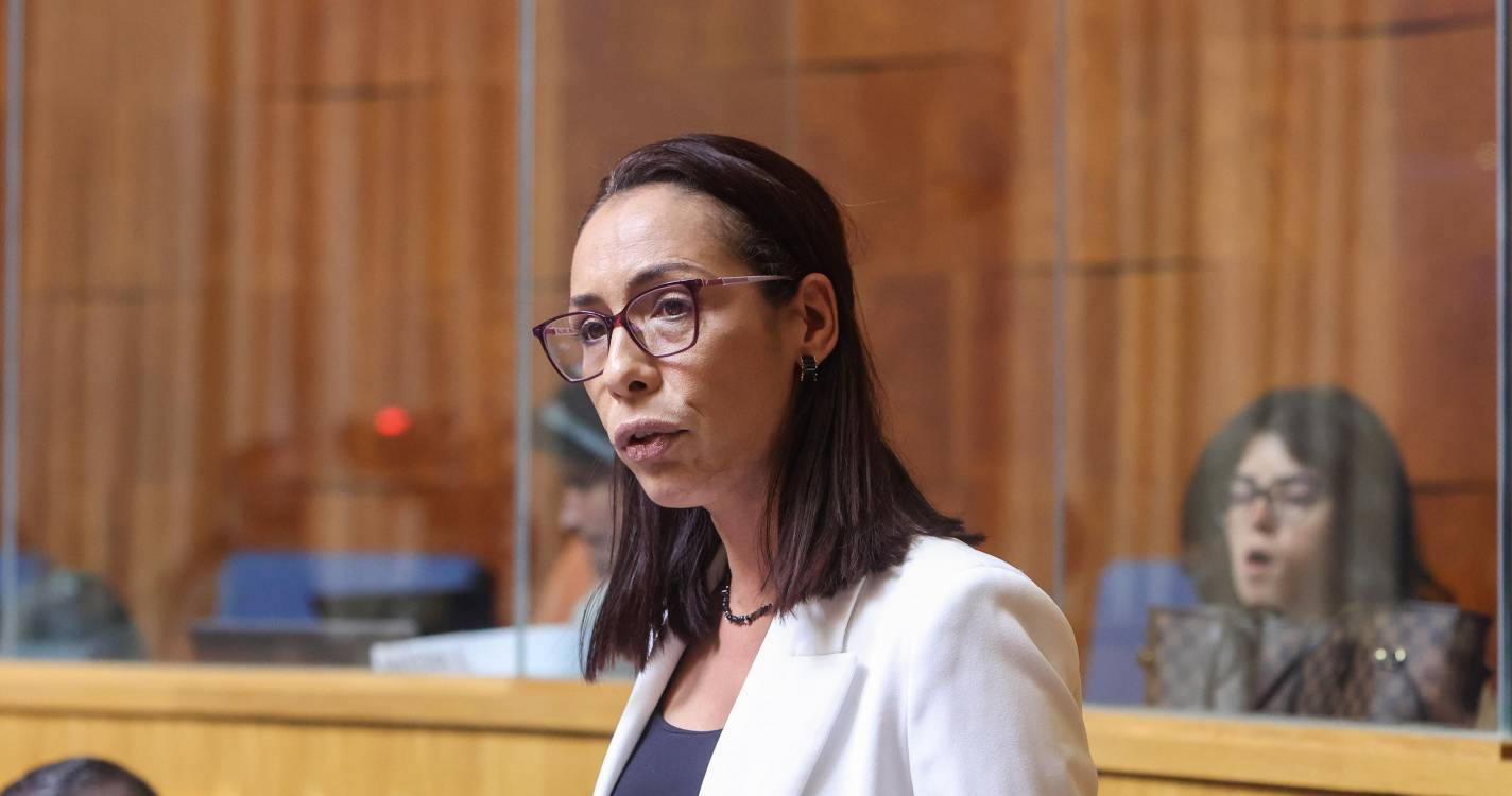 Magna Costa abandona grupo parlamentar do Chega e passa a deputada “não inscrita”