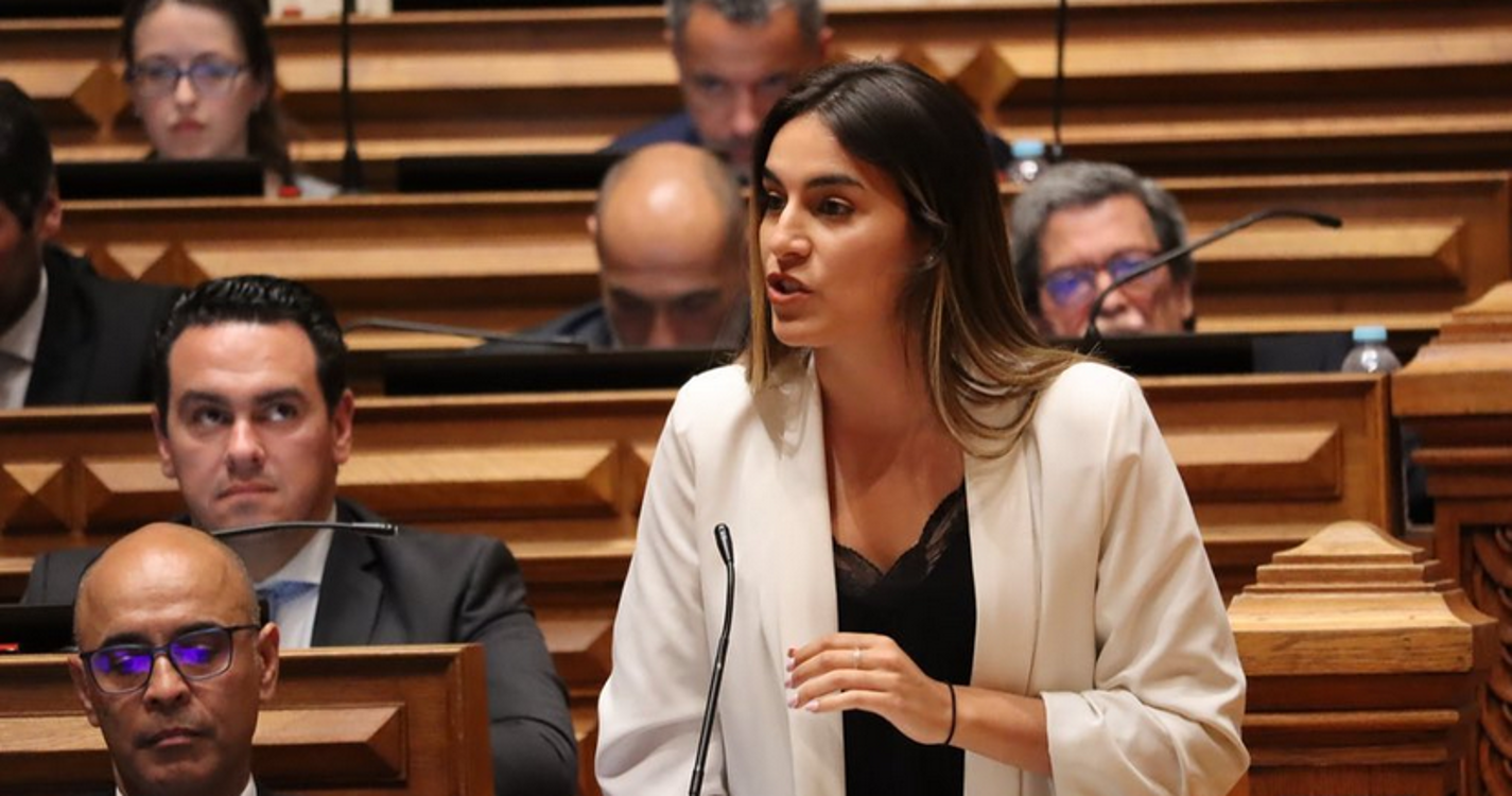 PSD/Congresso: Chega disponível para “diálogo concreto” devolve acusação de “falta de coragem” a Montenegro