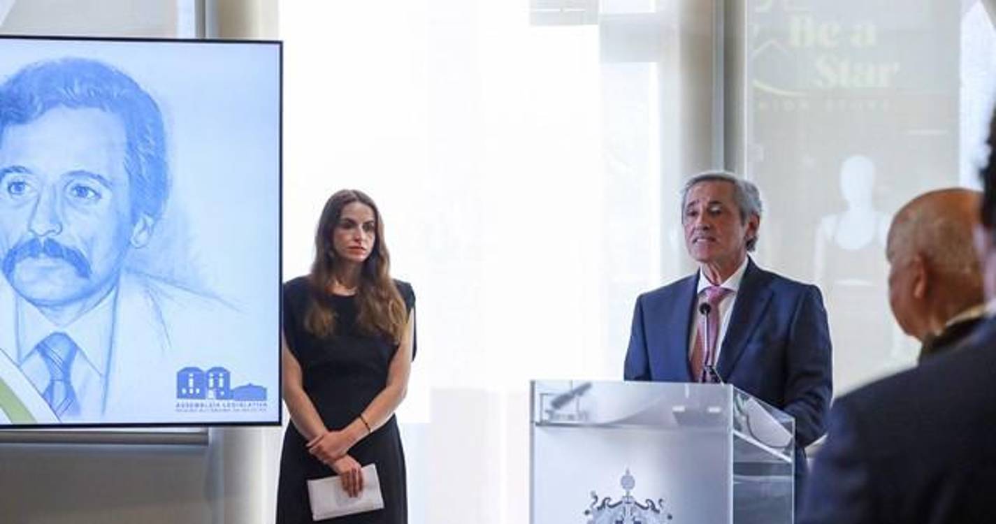 IDEIA apresenta publicações raras (com fotos)