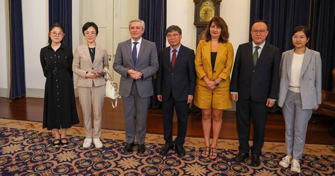 Embaixador chinês satisfeito com possibilidade de cooperação entre a Madeira e a China