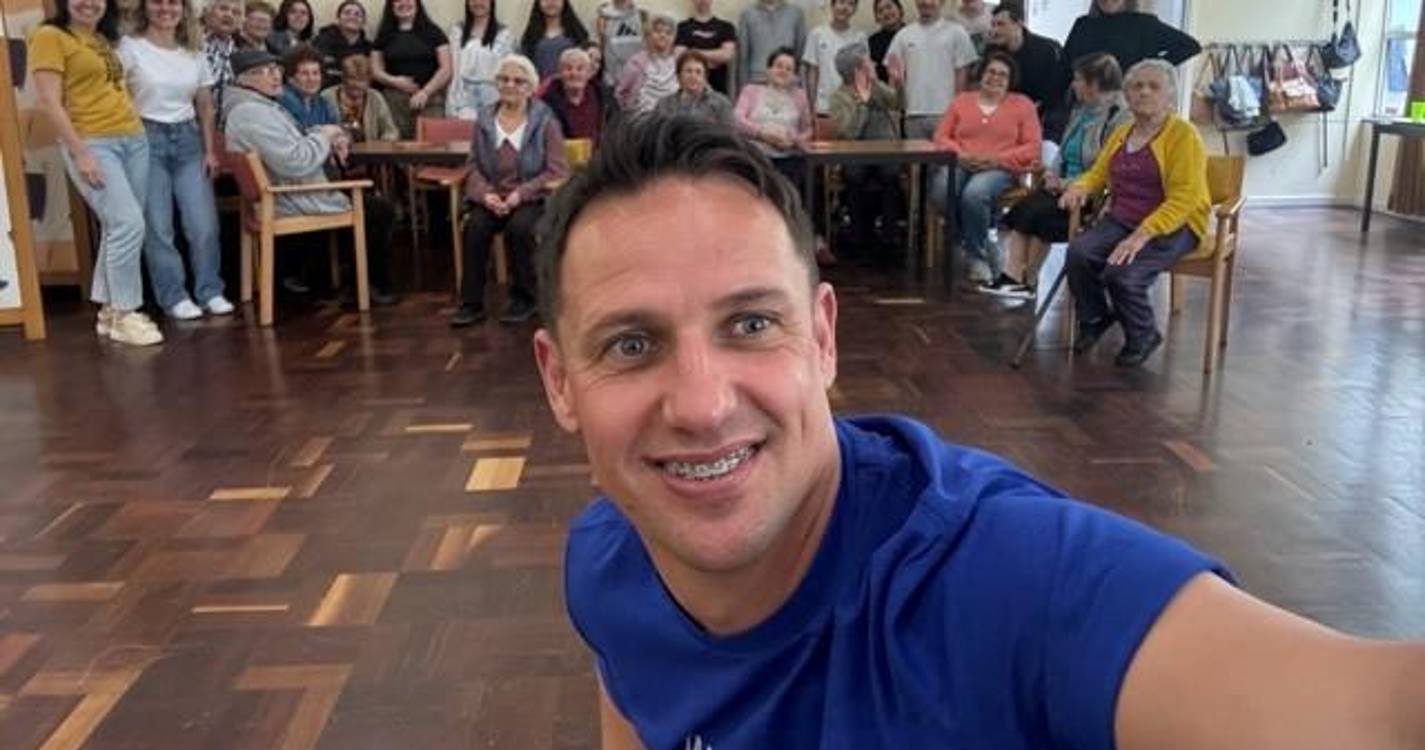 Escola Básica e Secundária de São Vicente dinamizou encontro intergeracional