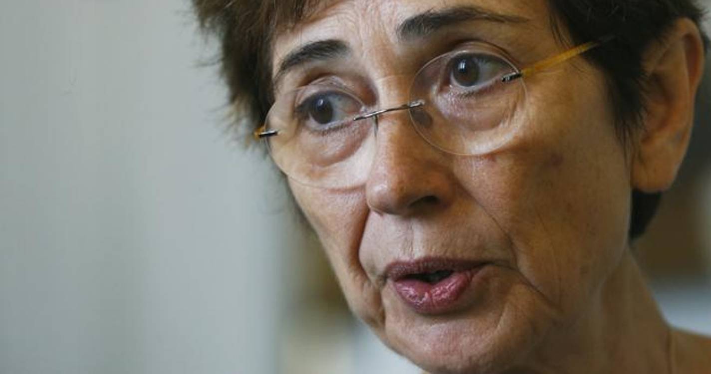 Mais de 150 personalidades pedem à esquerda “contas certas de medidas urgentes”