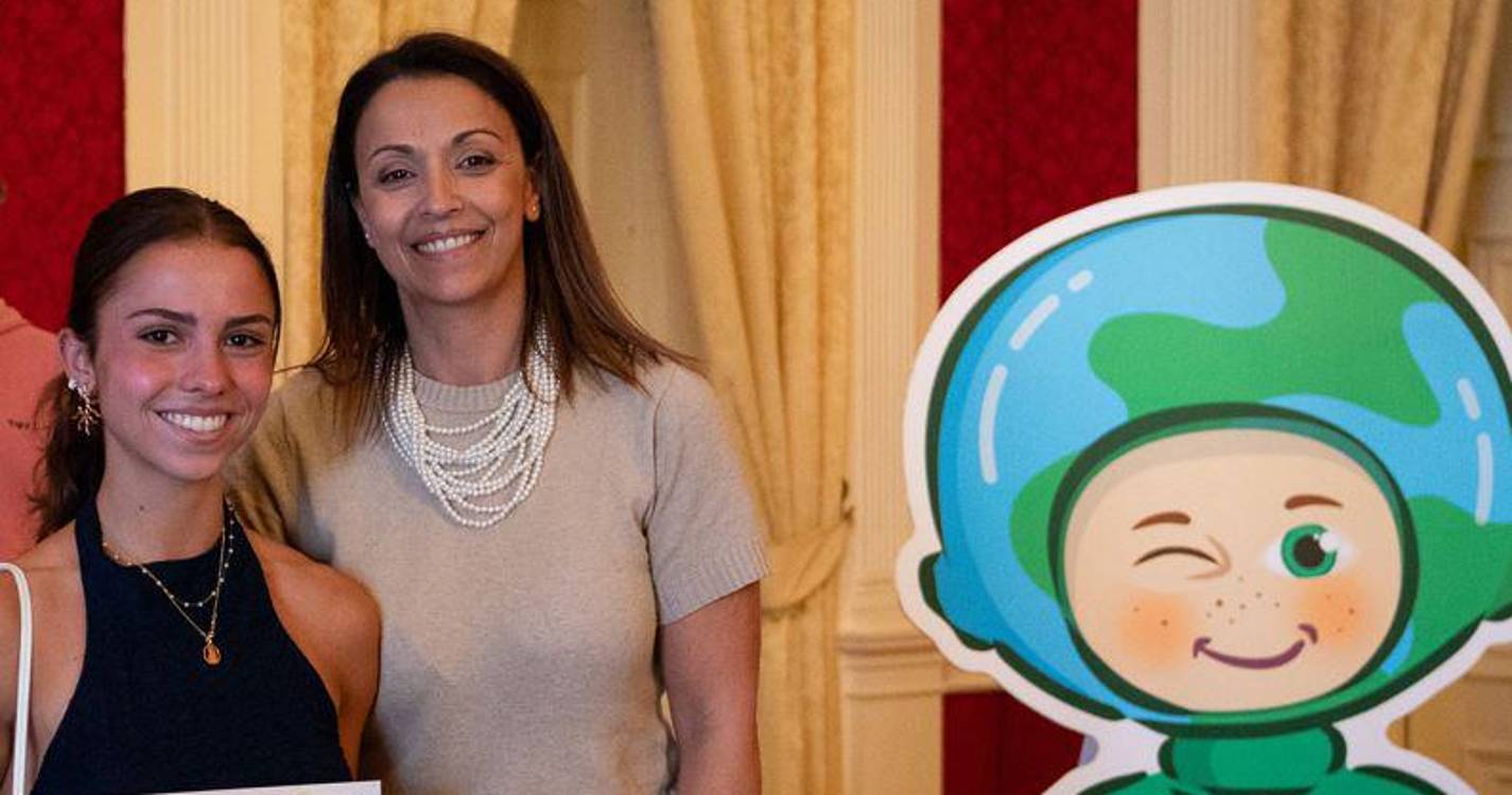 Concurso ‘Eu Desenho no Jardim’ premeia aluna da Francisco Franco