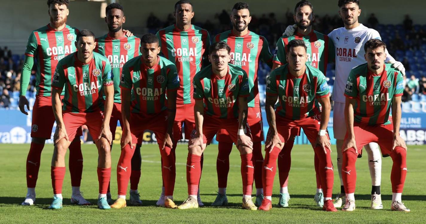 II Liga: Marítimo mantém distância para comboio da frente