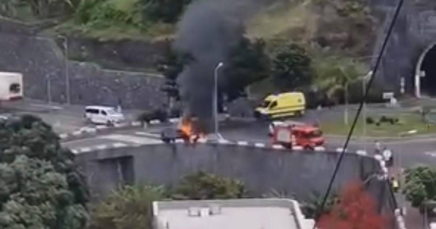 Incêndio destrói parcialmente viatura na Ponta do Sol (com vídeo)