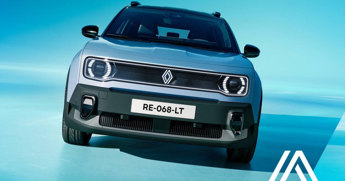 O Renault 4 E-Tech já chegou à Madeira